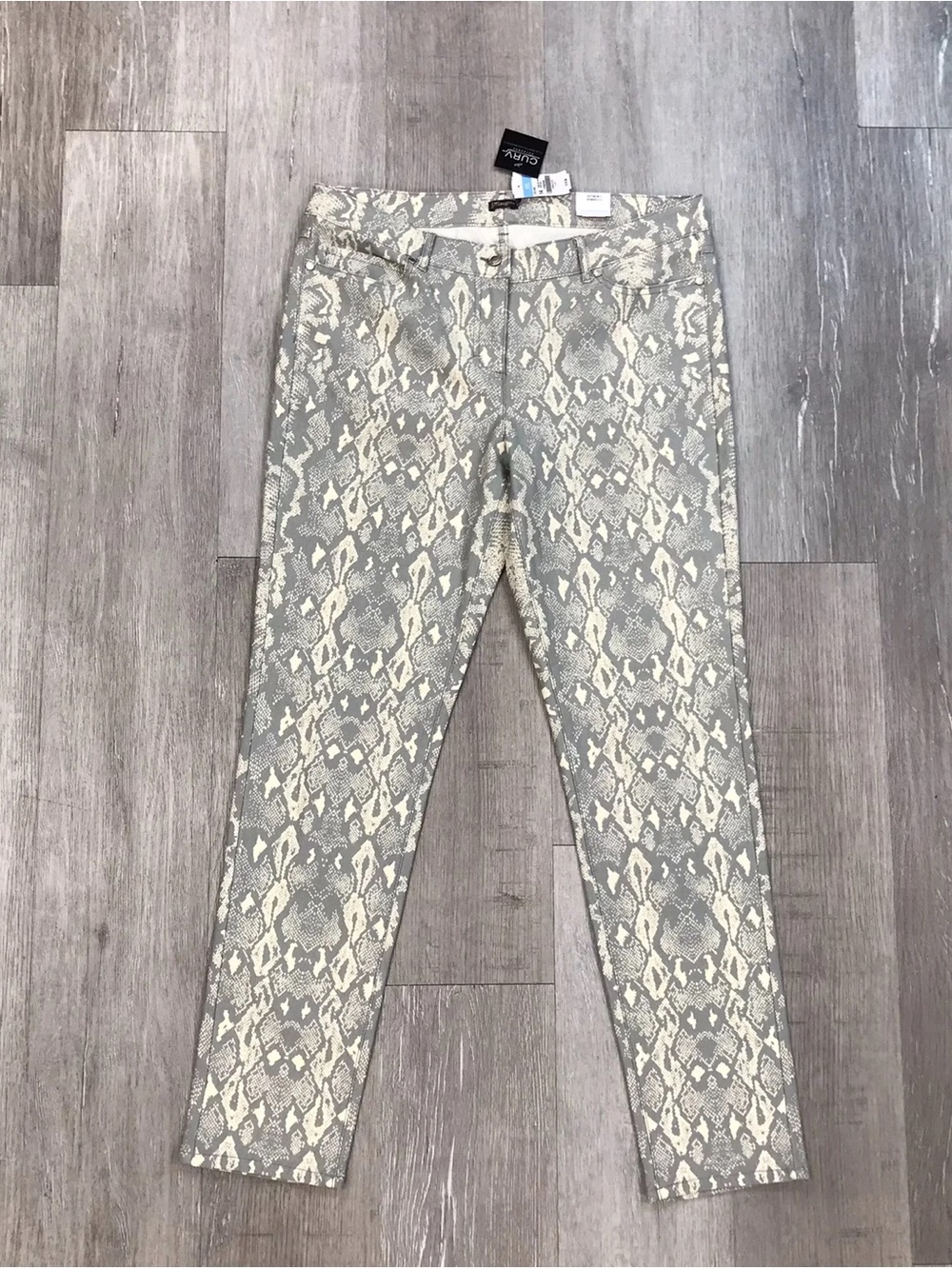 J. McLaughlin Skinny Jeans - New - Size 14